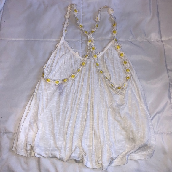 LF Emma & Sam daisy top - Picture 2 of 4